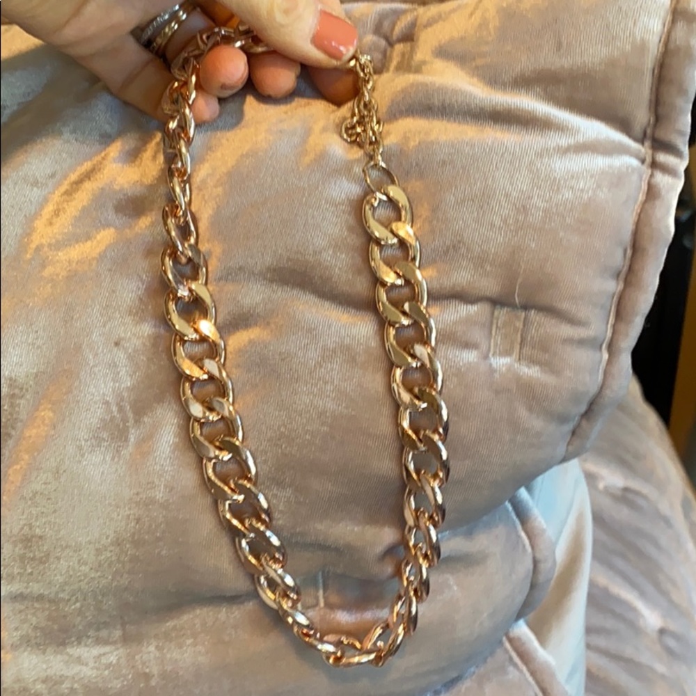Rose gold chain link necklace